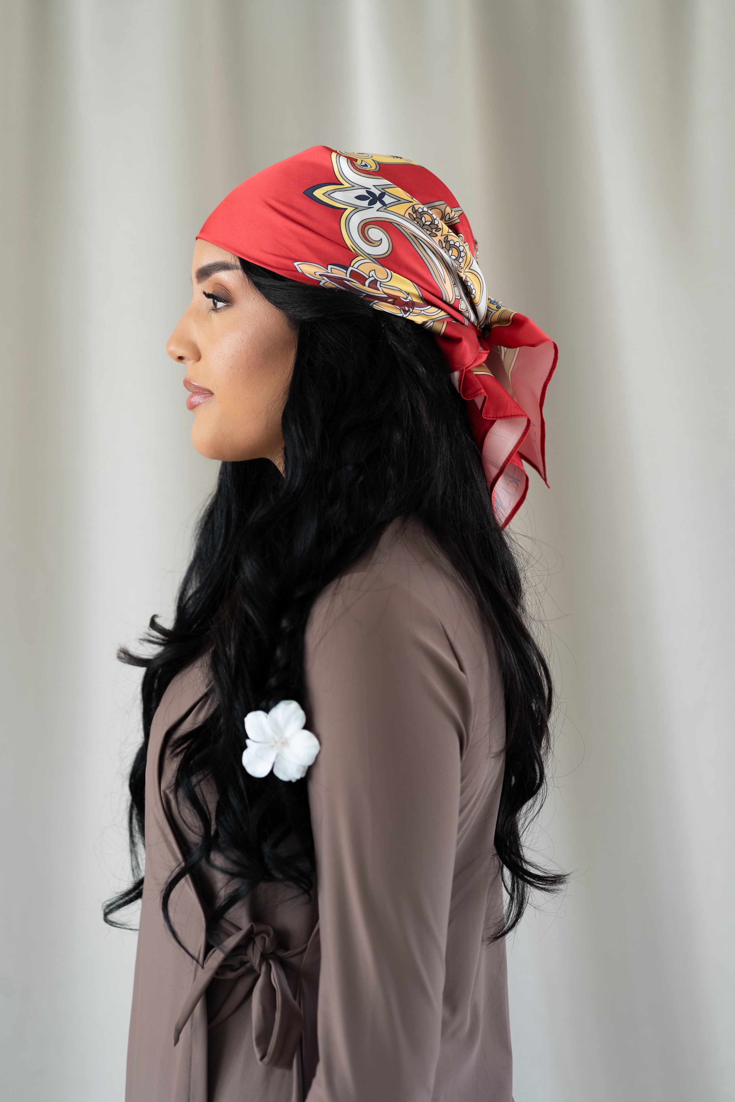 SATIN SILK SCARF BOX