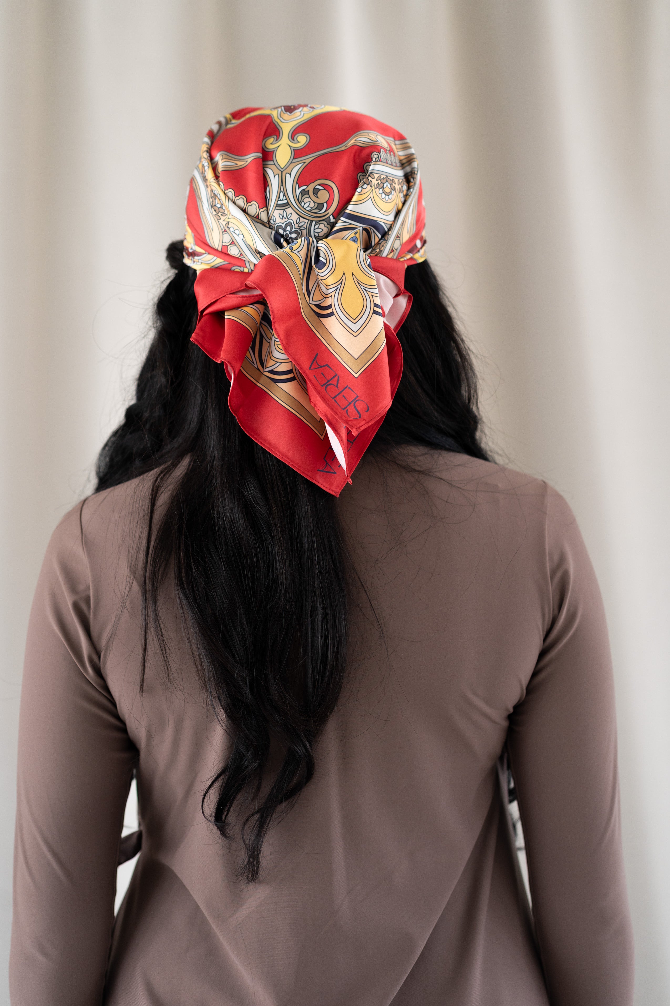 SATIN SILK SCARF BOX